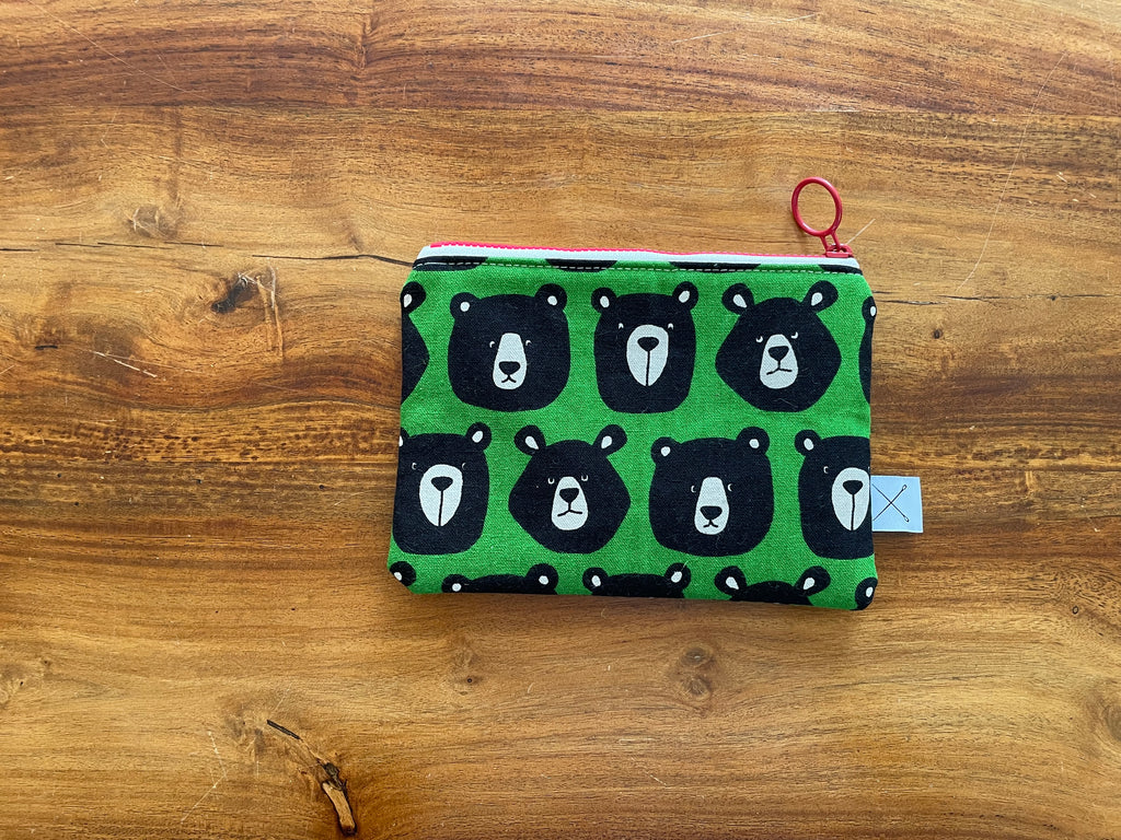 Petite Pouch - Green Bears