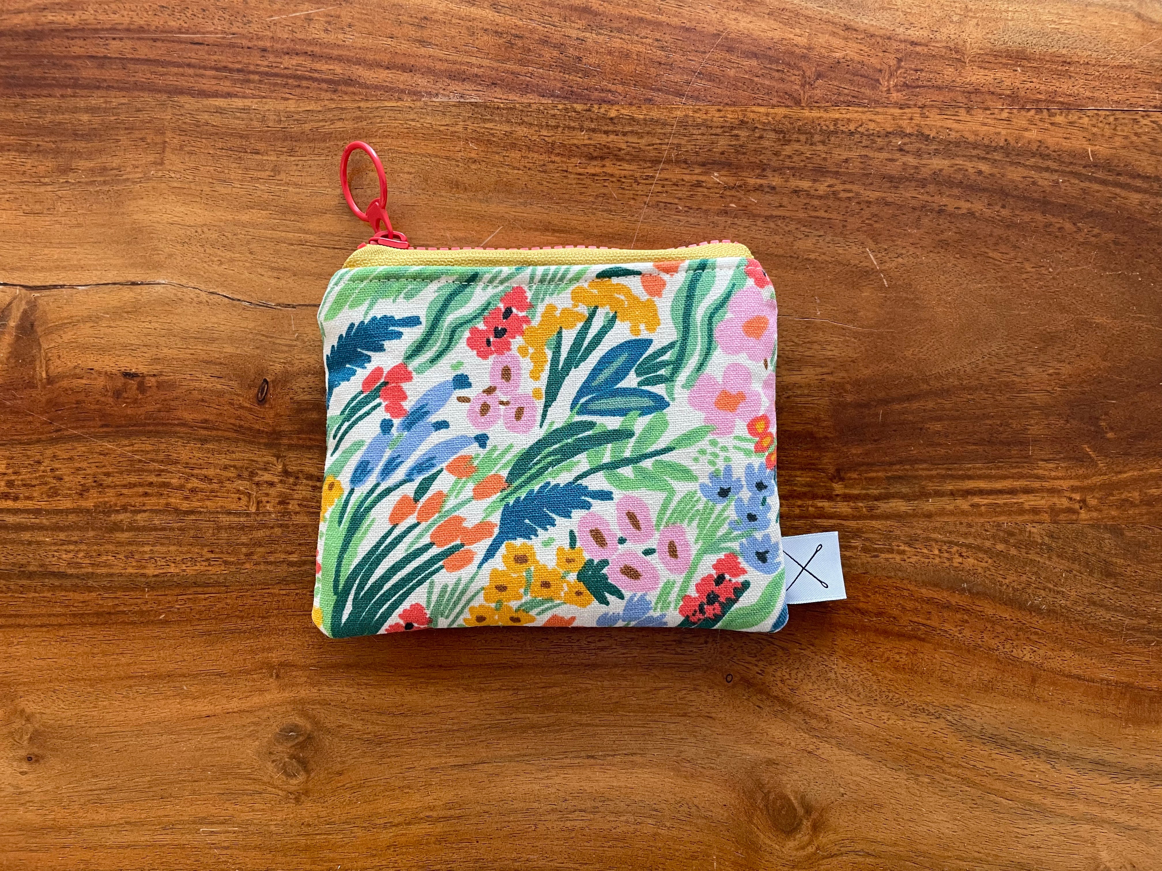 Petite Pouch - Wildflowers