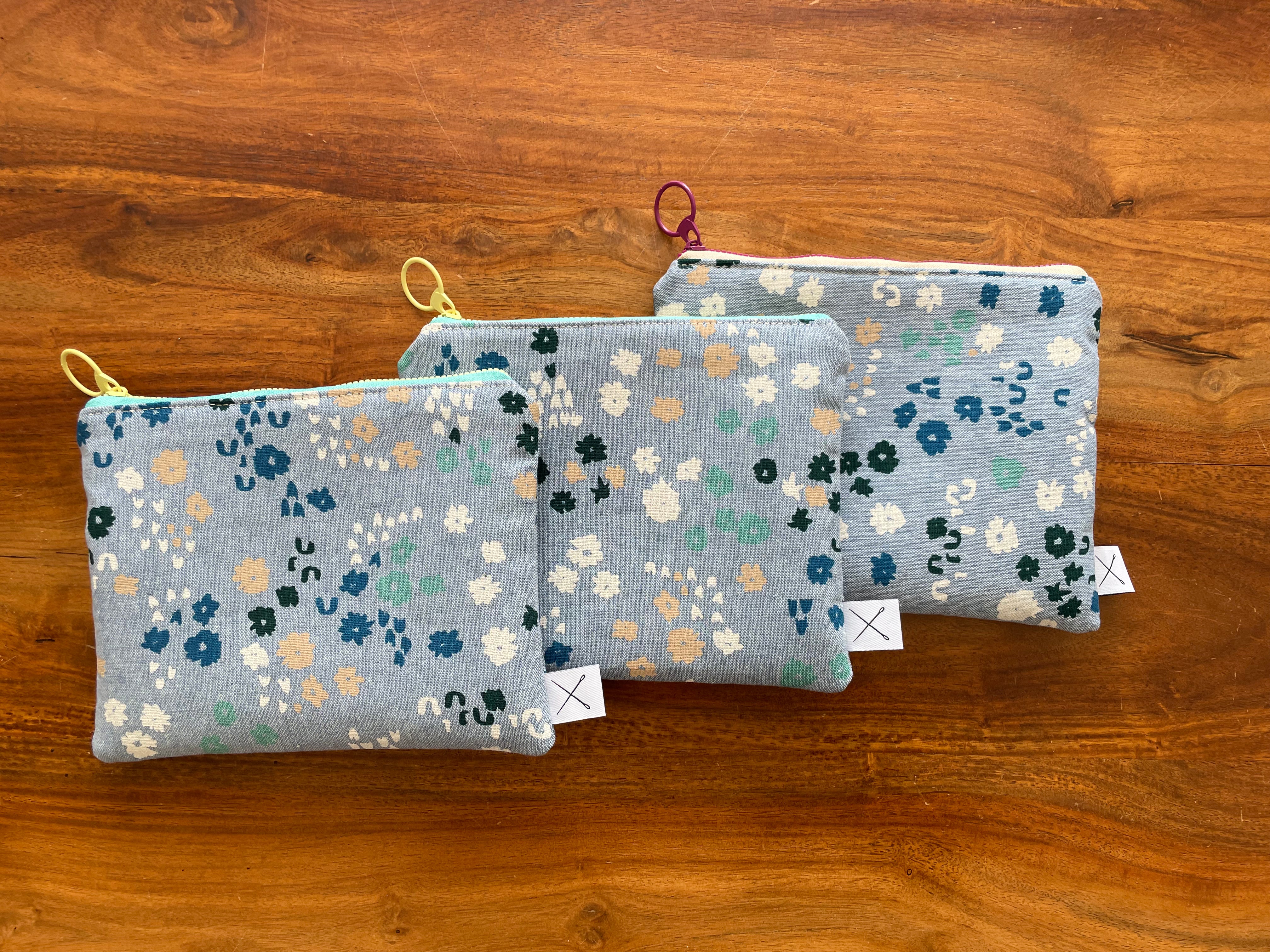 Pocket Pouch - Flower Field in Blue